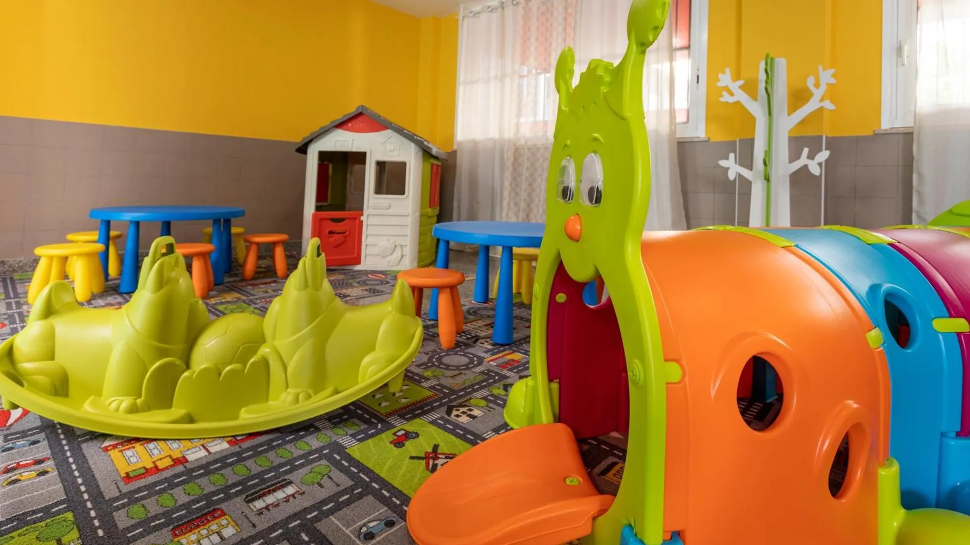 ***  Family Hotel Mediterraneo - Azzurro Club Cesenatico Italy
