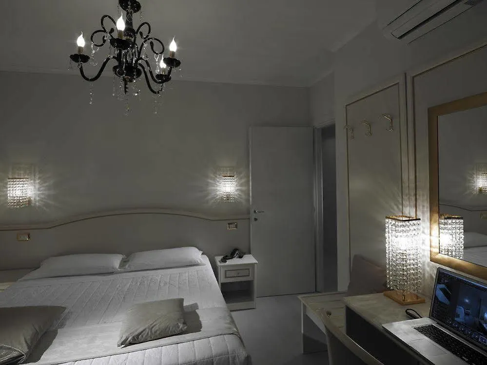 Family Hotel Mediterraneo - Azzurro Club Cesenatico